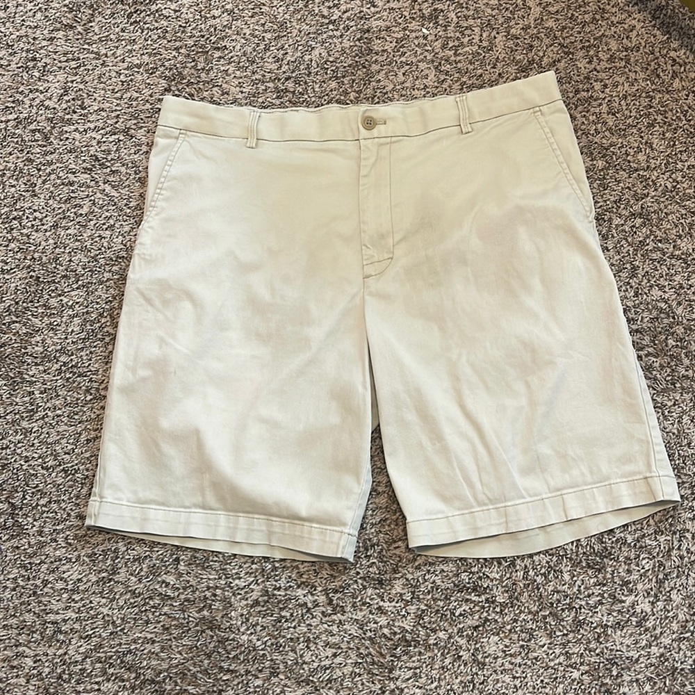 Men’s Tan Shorts